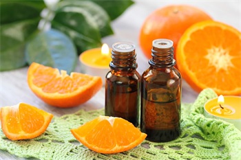 甘いオレンジオイルにはどのような効果がありますか？